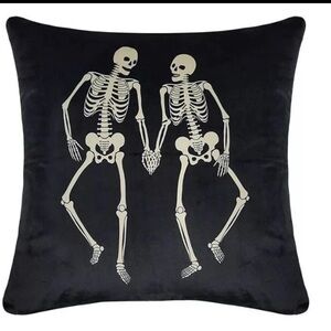 Halloween Pillow - Black Velvet 18" Skeleten Pillow